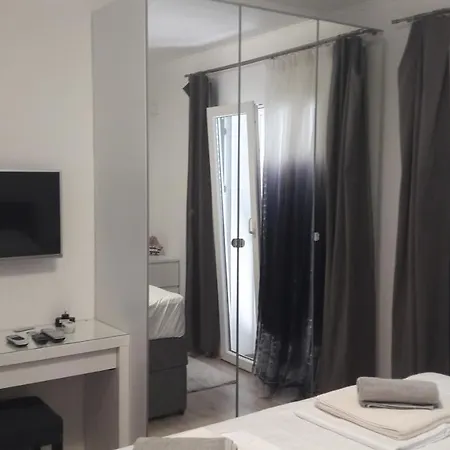 Marin Апартаменти